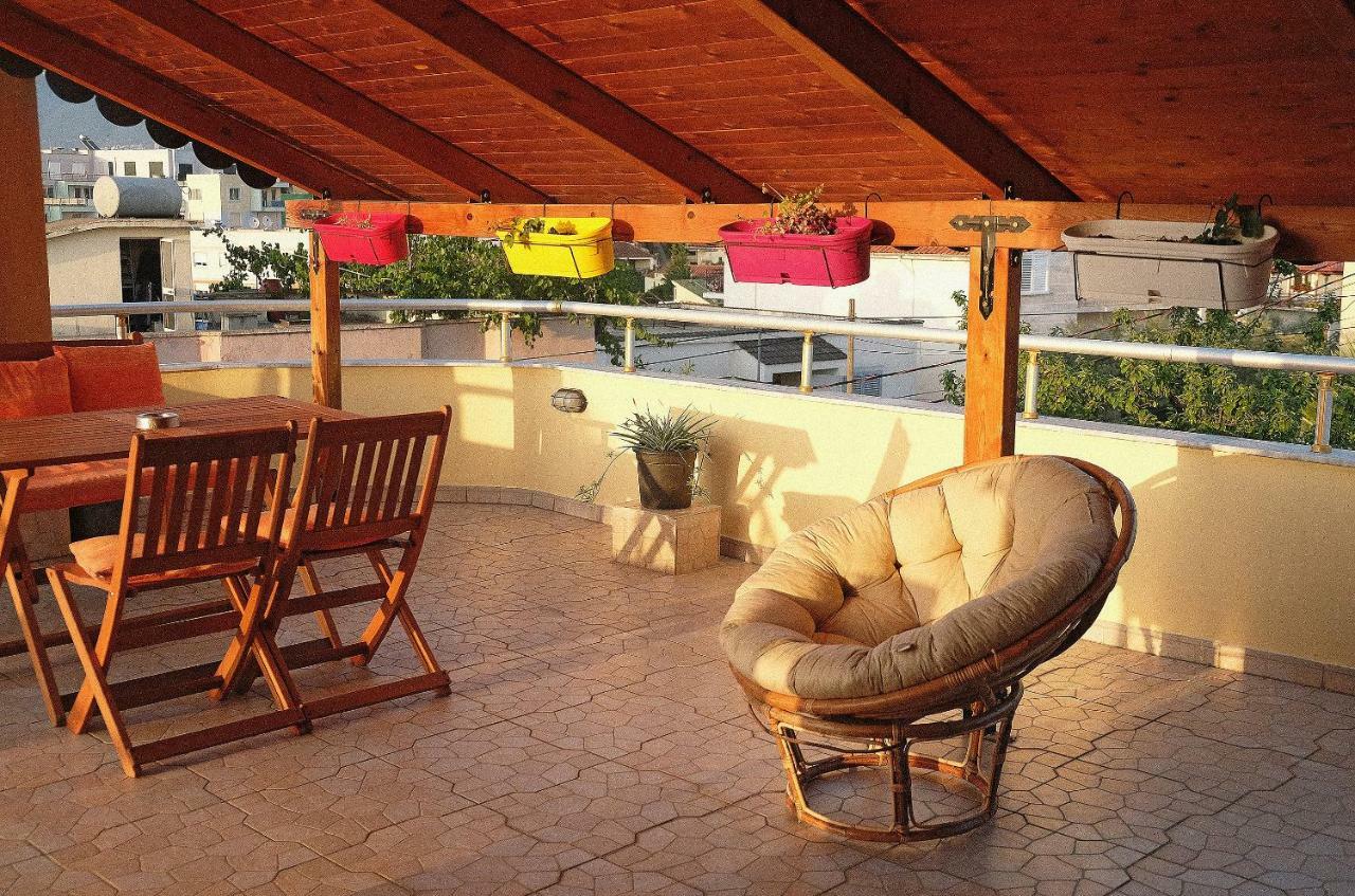 Апартаменты Friends Terrace Тирана Экстерьер фото